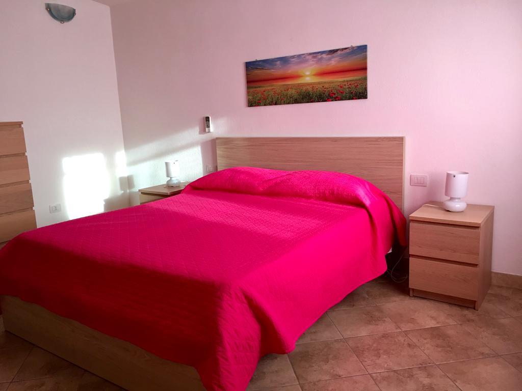 Villetta Saba Olbia Exteriör bild